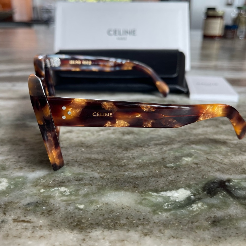 Celine Brown CL40130I Oversized Square Sunglasses - Picture 2 of 9